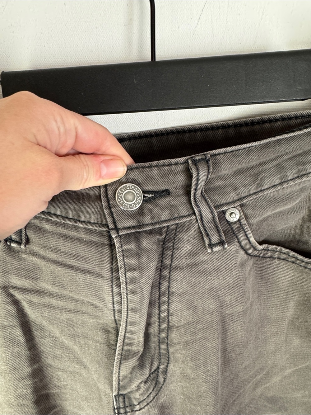 Levi's Gray Jeans - Men's 34 x 30 - Picture 2 of 4